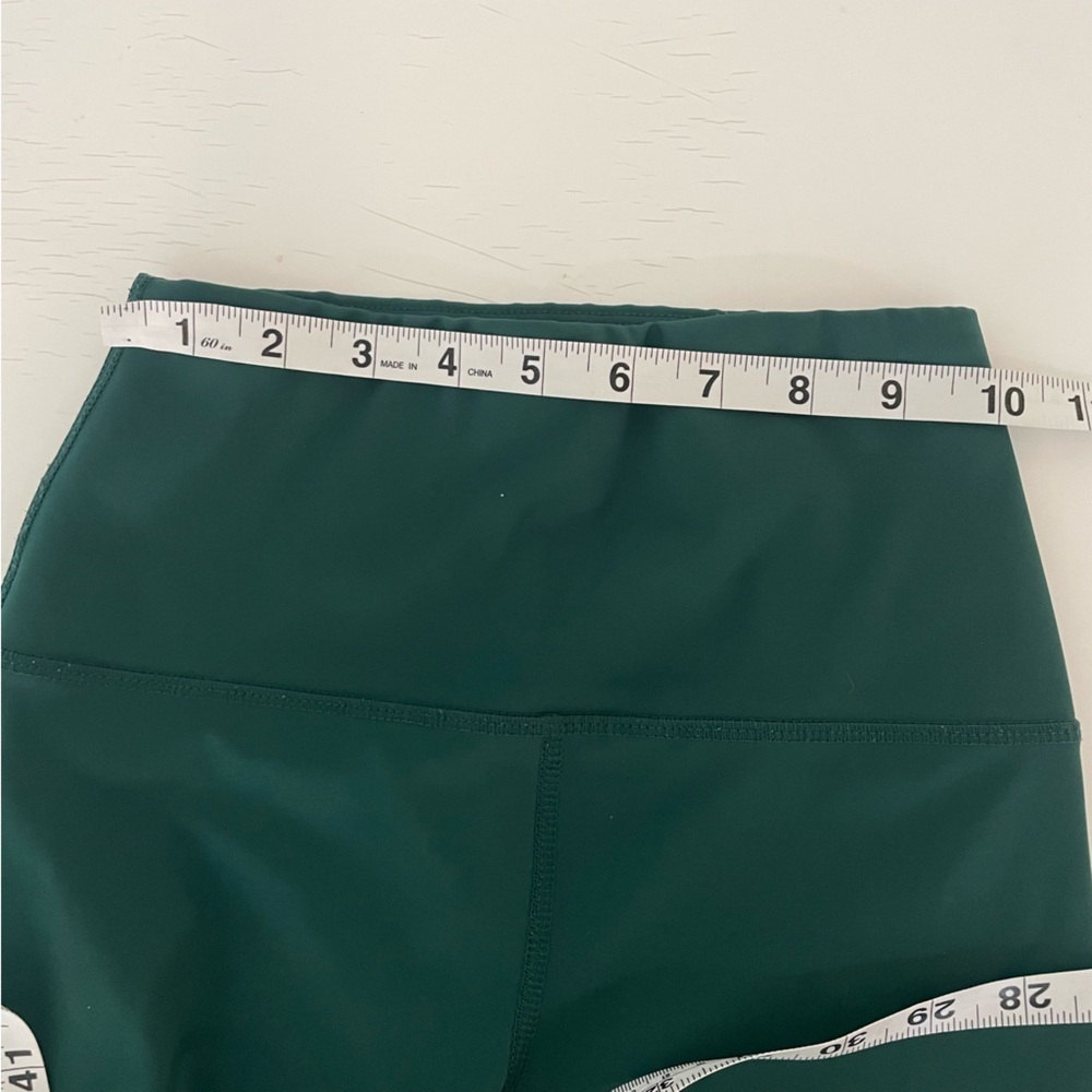 Reformation Ecomove High Rise 7" Bike Shorts - Picture 8 of 9